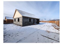 дом, площадью: 92,1 кв.м., с кадастровым номером: 17:13:0402001:2791, расположенный на земельном…