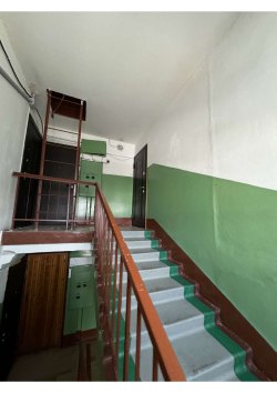 179/400 доли в праве общей долевой собственности на квартиру, расположенную по адресу:…