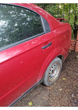 Автомобиль легковой, марка: CHEVROLET KLAS , модель: (T200/CHEVROLET AVEO), VIN: XUUSF69TJ70001493…