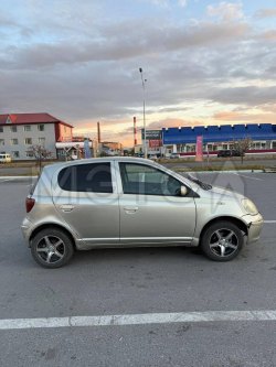 Toyota Vitz, 2003 года, 70 лс, АКПП 
