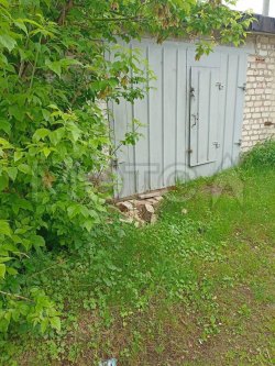 Гараж 22,1 кв.м. и земельный участок 24+/-1,71 кв.м. в Брянской обл. 