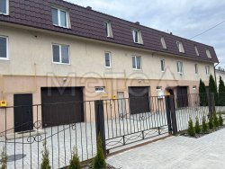 Здание (эллинг) в Калининградской обл., 180 кв.м. 