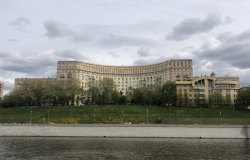 Помещение, назначение: жилое, вид жилого помещения: квартира, площадью 102,8 кв. м, кадастровый…