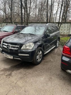 Мерседес-Бенц GL 350 CDI4MATIC, 2011 года, 224 лс, 250000 км, полный привод, АКПП 
