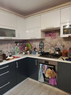 1/4 доля квартиры в Калининградской обл. 