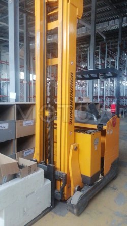 Электроштабелер Jungheinrich EVT 214, 2012 года 