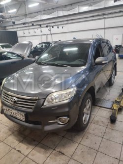 Toyota RAV4, 2010 года, 149 лс, 100000 км 
