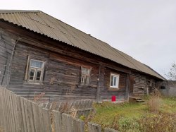 1/3 доля в праве на жилое здание, площадь: 54 кв.м., кадастровый номер: 43:31:161002:304 и 1/3 доля…