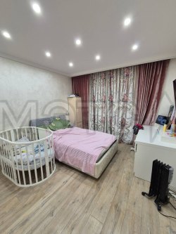 Квартира в Москве, 97,6 кв.м, 4 комн. 