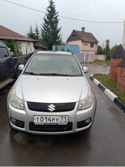 Легковой автомобиль Suzuki SX4