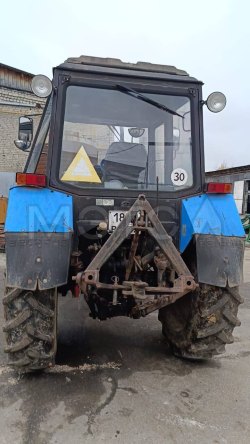 Трактор Беларус, 2011 года 