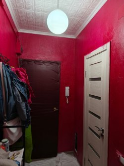 1/3 общей долевой собственности на жилое помещение