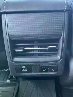 Лот № 1:Автомобиль легковой OMODA C5, VIN: LVVDB21B6PD345436, 2023 г.в.