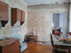 жилой дом пл. 133,3 кв.м и земельный участок пл. 1 345 кв.м