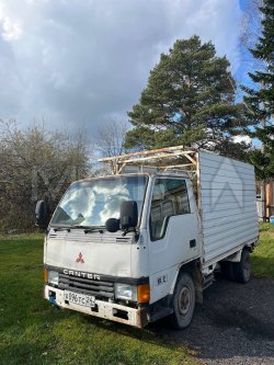 Грузовой фургон МIТSUВISНI САNТЕR, 1988 года 