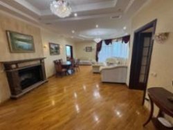 Жилое помещение (квартира), общая площадь 136,6 кв.м., кадастровый номер: 77:06:0003007:6154, адрес…