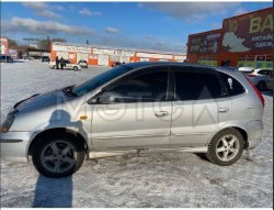 Nissan Tino, 1998 года, 145 лс 