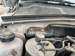 Автомобиль Chevrolet Niva, год выпуска 2011