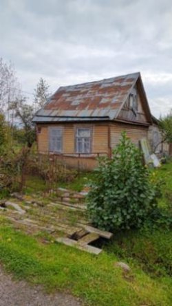 Земельный участок 795кв.м. с садовым домом 40кв.м.,  в СНТ "Белоостровец" (Ленинградская обл…