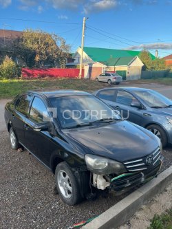 Легковой автомобиль FAW V5