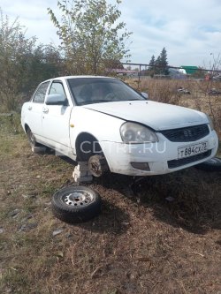 Легковой автомобиль: марка: LADA 217030, модель: LADA PRIORA. Должник Малова Г.Ф.