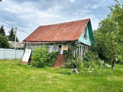 Здание 32,8 кв.м. и земельный участок 619+/-9,98 кв.м. в Московской обл. 