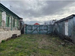 1/4 доля дома и 1/4 доля земельного участка в Воронежской области 
