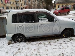 Nissan Cube, 2002 года, 85 лс, 325584 км, АКПП 