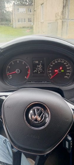 Автомобиль: марка VOLKSWAGEN, модель POLO,