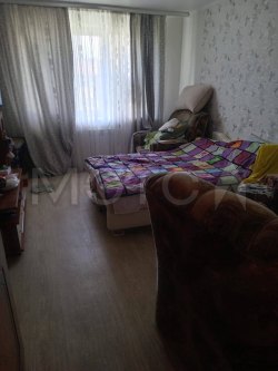 1/4 доля квартиры в Курской обл. 