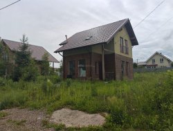 Здание, назначение: жилое, наименование: дом, этажей: 2, площадь 95,8 кв. м, кадастровый номер:…
