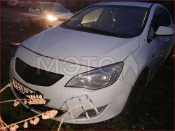 Opel Astra, 2011 года, 115 лс 