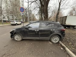 Автомобиль KIA RIO, 2020 года выпуска, цвет кузова: черный