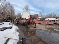 Полуприцеп-контейнеровоз 