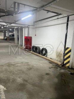 Машино-место, 13,3 кв. м в Сочи 