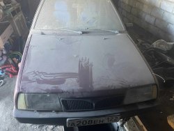 Легковой автомобиль ВАЗ 21093, 1995 года выпуска.