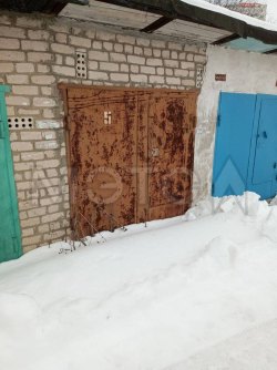 Гараж 7 кв.м и земельный участок 8 кв.м. в Орле 