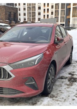 Легковой автомобиль марки и модели: JAC J7