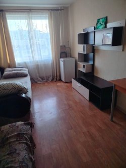 Доля в размере 14/64 в праве общей долевой собственности на недвижимое имущество: жилое помещение…