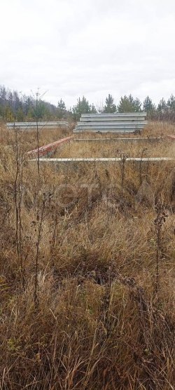 Объект незавершенного строительства 74 кв.м. и земельный участок 571 кв.м. в Свердловской обл. 