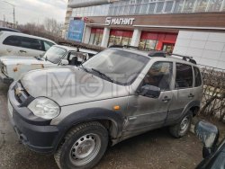 Chevrolet Niva, 2009 года, 80 лс, 243324 км, полный привод 