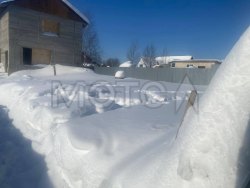 Здание 58,7 кв.м. и земельный участок 441 кв.м. в Сургуте 