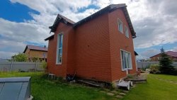 жилой дом и земельный участок под ним
