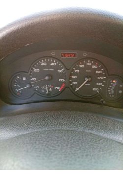Автомобиль легковой марки ПЕЖО-206, 2001 года выпуска, VIN VF32CKFWR41768136, цвет черный.