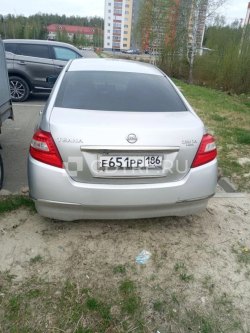 Автомобиль Nissan Teana