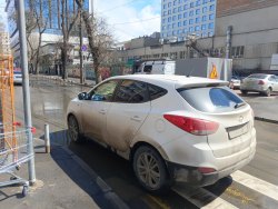 Лот №1 - Автомобиль, тип: легковой, марка: HYUNDAI, модель: IX35; год выпуска: 2015; гос.номер:…