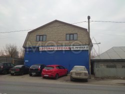 Дом 97,5 кв.м, гараж 204,5 кв.м. и земельный участок 1449 кв.м. в Брянске 