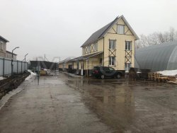 Здание 392,4 кв.м. и земельный участок 5027 кв.м. в Котласе 