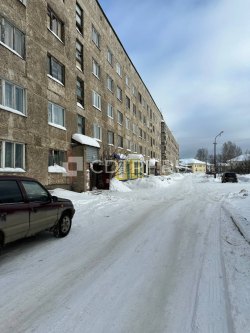 Недвижимое имущество (комната) Замураева Н. Н.  Лот № 1.