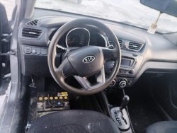 Автомобиль марки KIA модель Rio